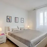 Heritage Carollini Two Floor Apartman Split