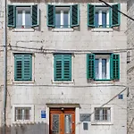 Heritage Carollini Two Floor Apartman Split