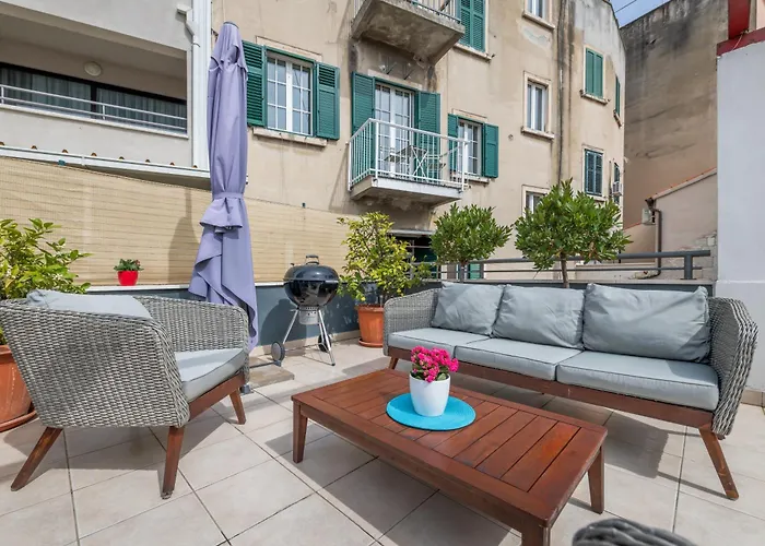 Heritage Carollini Two Floor Apartment Split