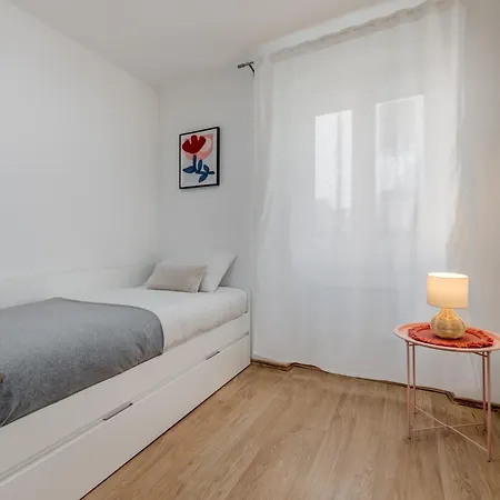 Heritage Carollini Two Floor *