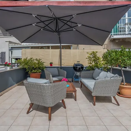 Heritage Carollini Two Floor Lejlighed *