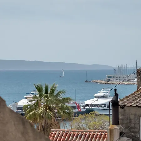 Heritage Carollini Two Floor