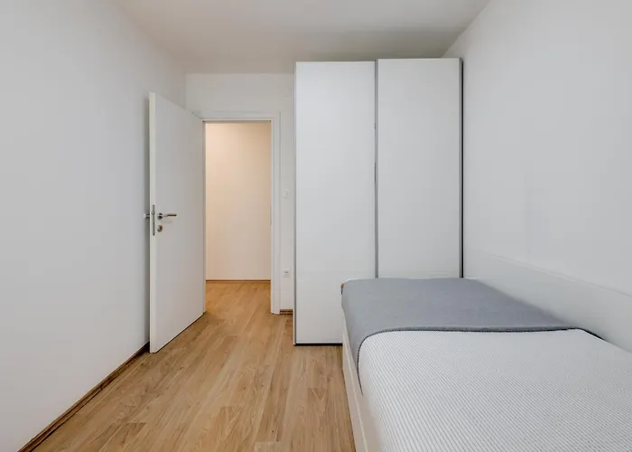 Heritage Carollini Two Floor * 스플리트