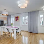 Heritage Carollini Two Floor * Split